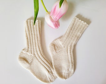 Baby socks made from 100% baby merino wool. Birth gift. Baptism gift. Extra soft. Newborn.