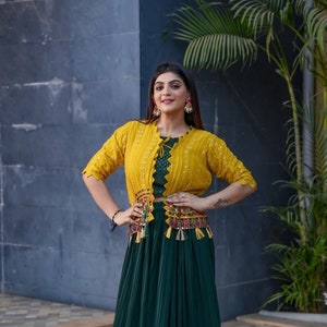 Half outlet koti kurti
