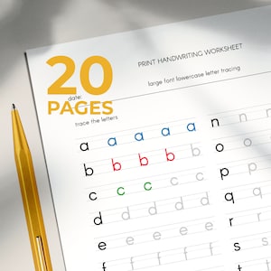 Könnte beinhalten: Ein druckbares Schreibübungs-Arbeitsblatt mit 20 Seiten zum Nachzeichnen von Kleinbuchstaben. Das Arbeitsblatt hat einen Titel, der "PRINT HANDWRITING WORKSHEET" und "large font lowercase letter tracing" lautet. Die Buchstaben stehen in Reihen mit einer gepunkteten Linie zum Nachzeichnen. Die Buchstaben sind in verschiedenen Farben, darunter Blau, Rot und Grün.