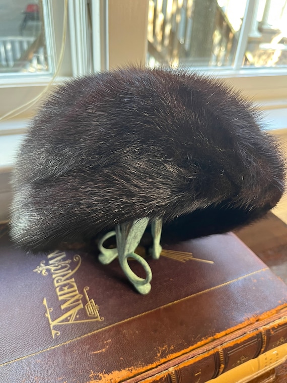 Vintage 1960s mink fur hat - Woodward Lothrop - w… - image 6