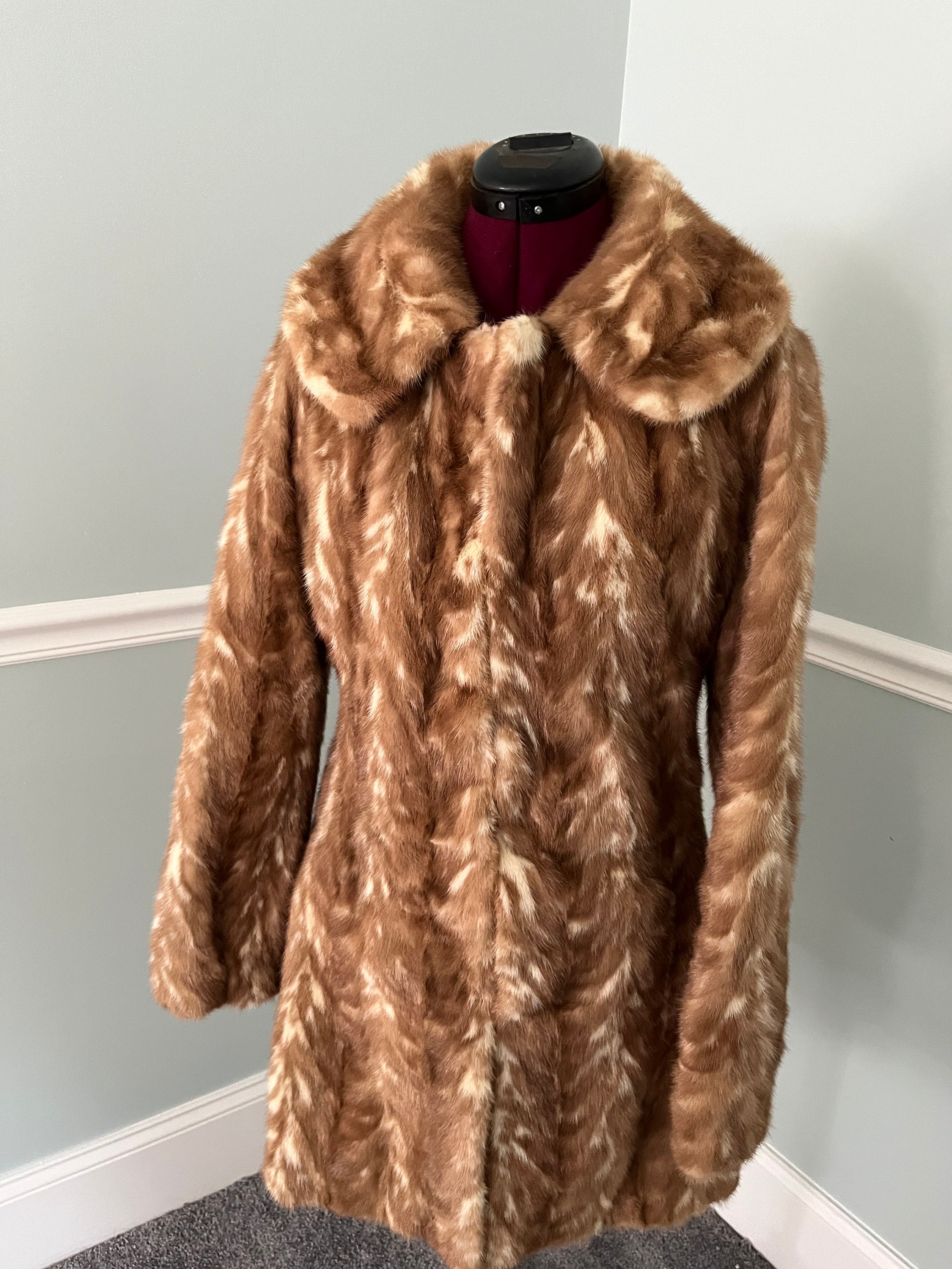 【m】Bibiy. AMERIA FUR COAT BIBIY. MADE | MIRIAM FUR COAT BEIGE｜Bibiy.