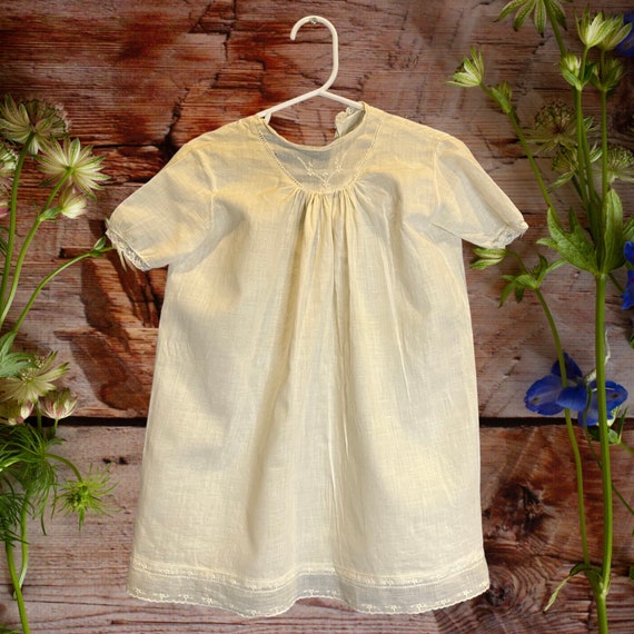 Sweet Edwardian cream colored child’s dress - ant… - image 1