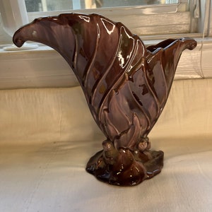 Vintage royal Haeger by Royal Hickman floral vase - mid century - interesting shape - dark aesthetic