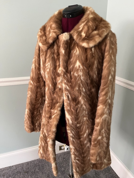 Abraham & Straus vintage Roberta fur coat - excel… - image 9