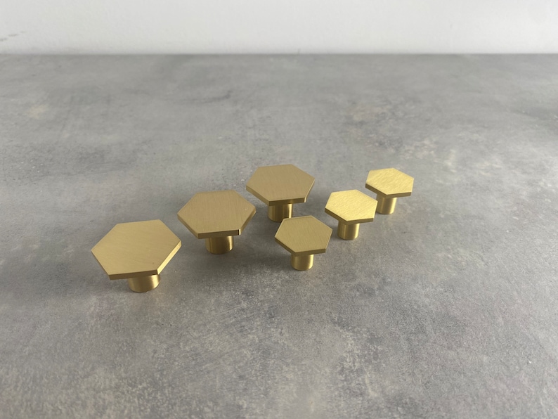 Solid Brass Hexagon Cabinet Knobs | Minimalist Luxury Drawer Pulls | UK bild 2