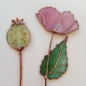 Stained Glass Opium Poppy Bouquet: Pink & Green Table Decor image 10