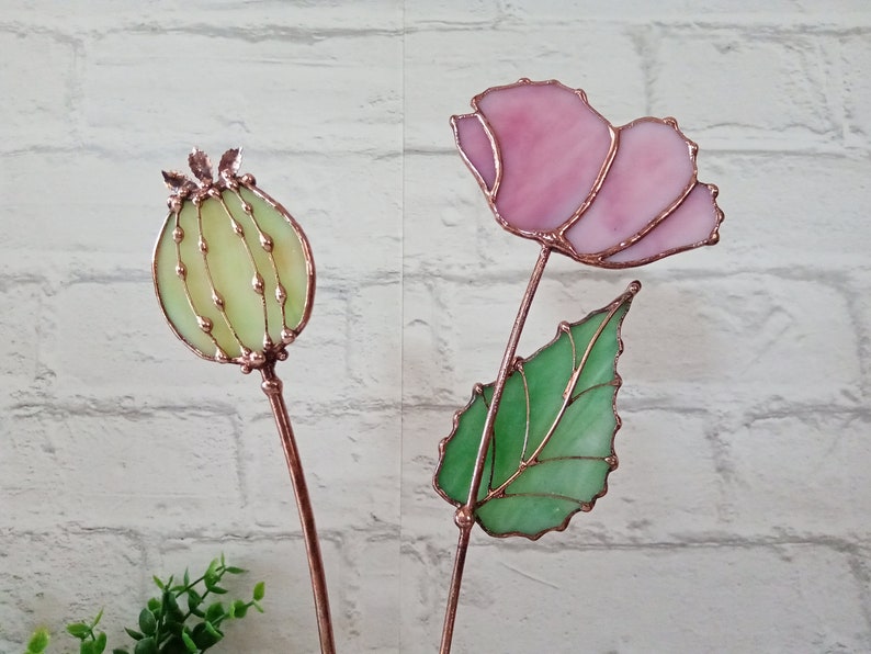 Stained Glass Opium Poppy Bouquet: Pink & Green Table Decor image 3