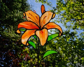 Stained Glass Lily Suncatcher: Salmon Everlasting Flower, Table Decor