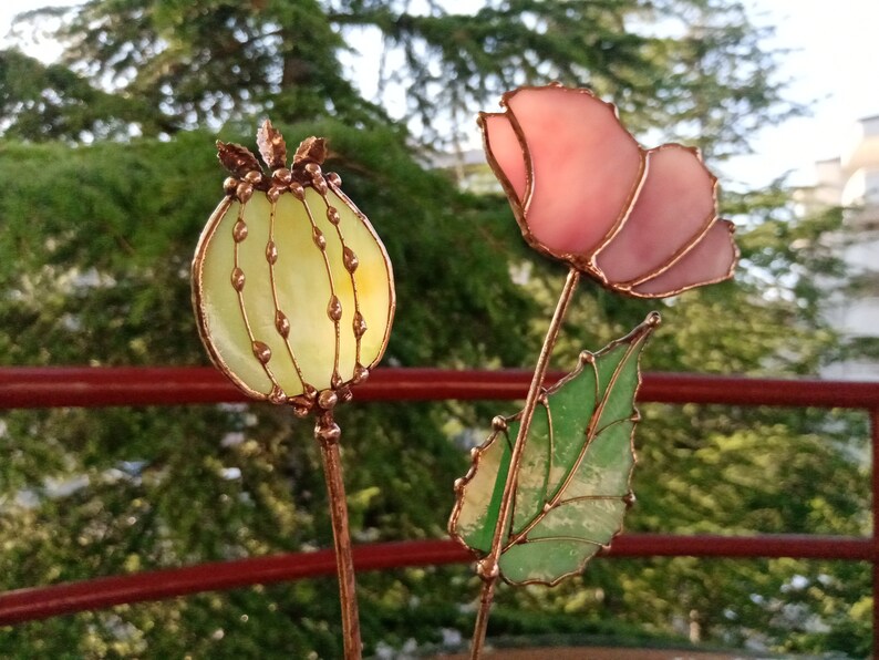 Stained Glass Opium Poppy Bouquet: Pink & Green Table Decor image 5