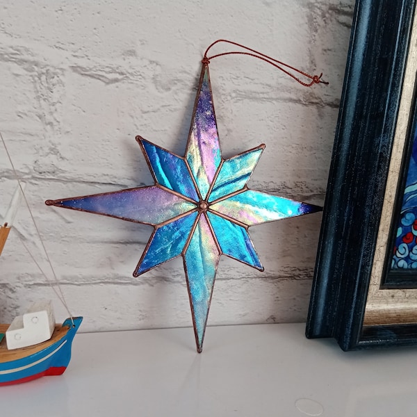 Solfångare i målat glas med stjärnmotiv: Skimrande juldekoration, present till henne och honom, juldekoration i fönster och hem