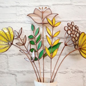 Stained Glass Everlasting Wildflowers, Flower Bouquet, Flower Suncatcher, Yellow Pale Lilac Green Color Flowers and Leaves, Home Decor