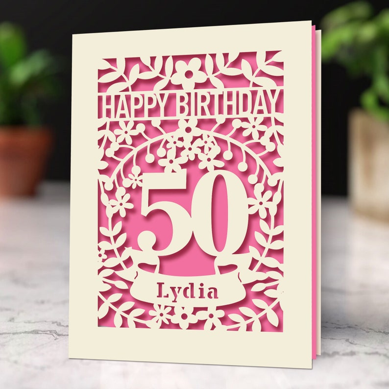 Tarjeta de cumpleaños personalizada, corte de papel láser, tarjeta de cumpleaños con flores de edad especial, cualquier nombre, cualquier edad, 1, 16, 21, 30, 50, 70, 80 Fuchsia