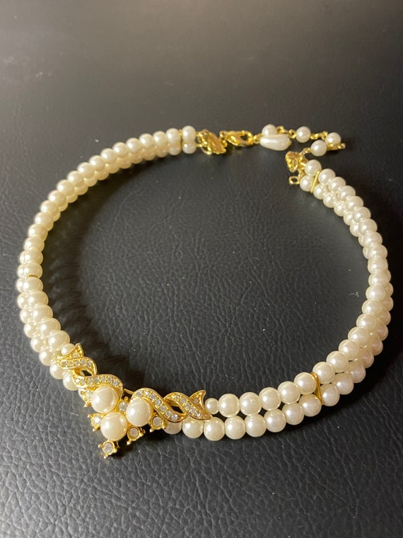 Vintage faux pearl gold tone chocker necklace