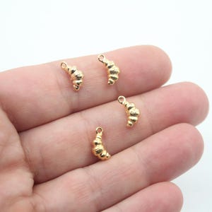 10x11MM 24K Shiny Gold Plated Croissant Pendant , Croissant Charms , Food Pendants, Food Charms, Bracelet, Necklace Charm GLD515