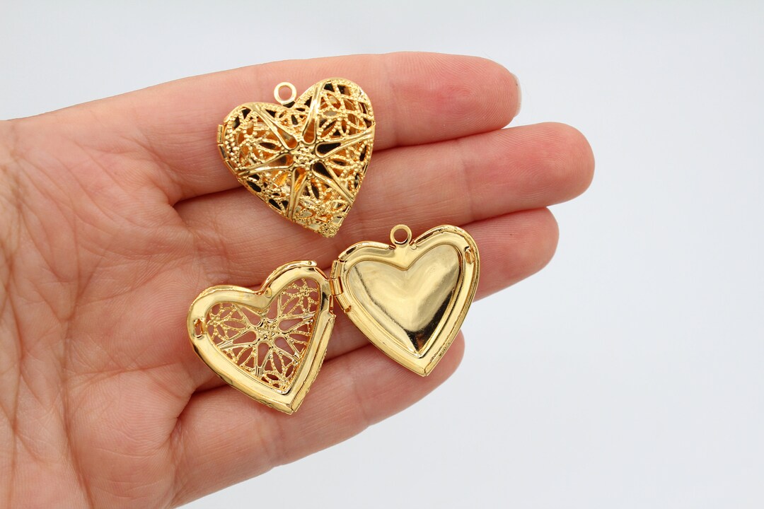 Shiny Heart Charm Pendant main image 1