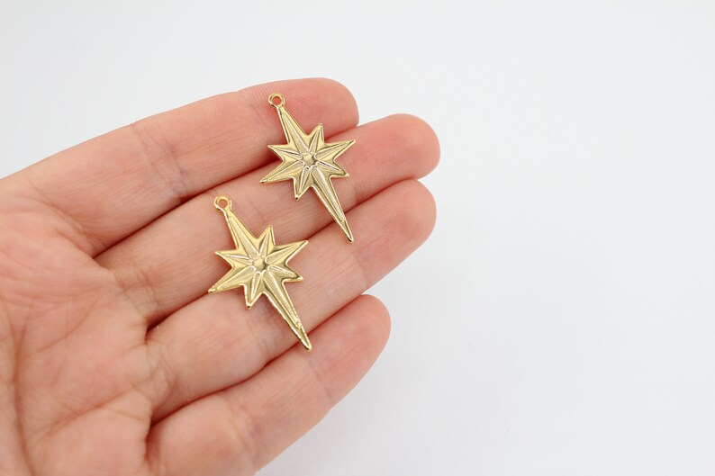 20X32MM 24K Brillant Plaqué Or Plaqué Pole Star Charms, Polar Star Charm, North Star Necklace Charms, Pole Star Pendentif, GLD175 image 1