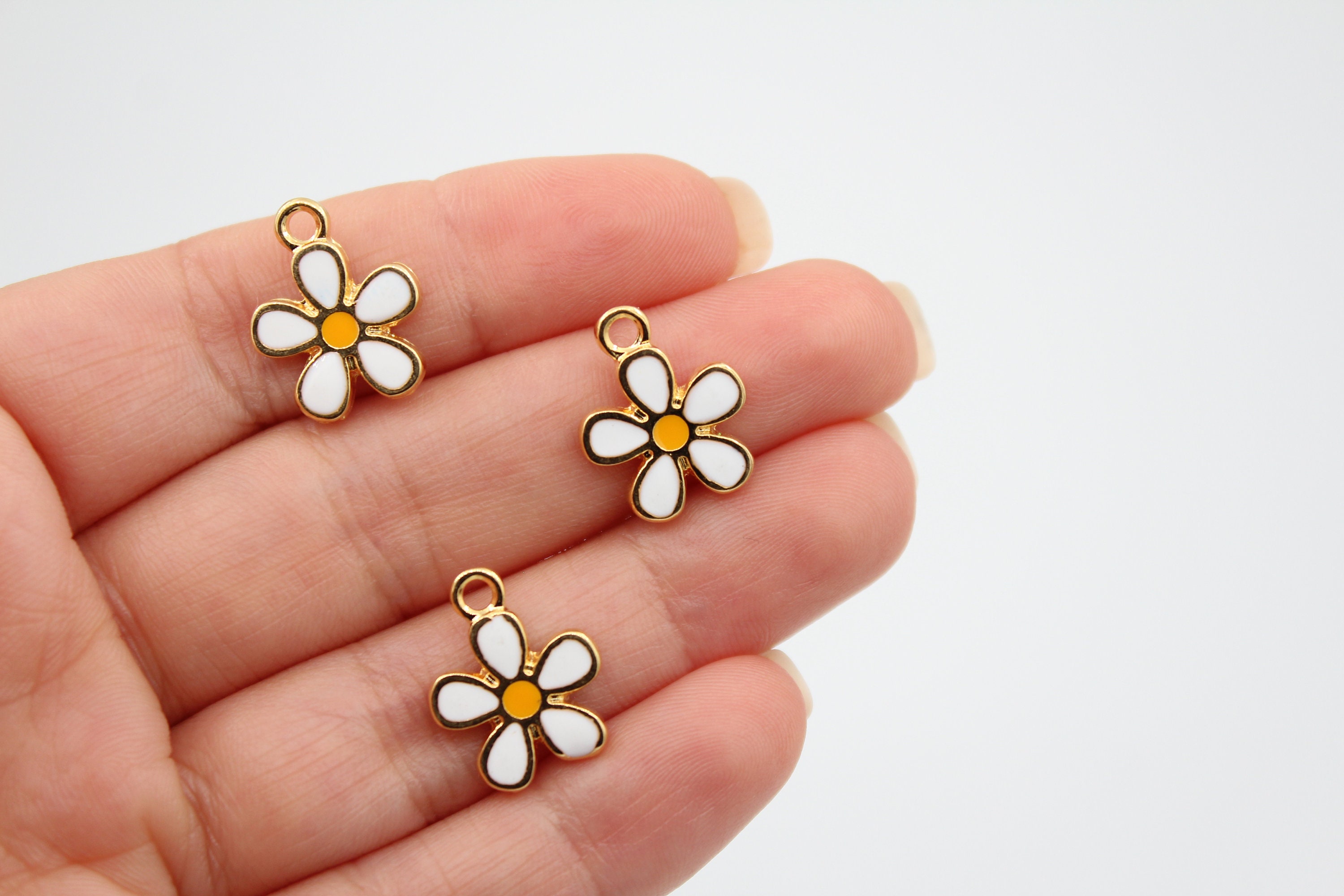 ★daisy★✾14kgf 14x17mm 24K Shiny Gold Plated Daisy Charms, Pretty Daisy