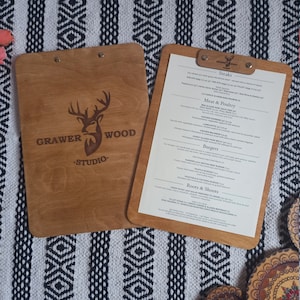 Menübrett aus Holz graviert: Restaurant als Klemmbrett (A4/A5)