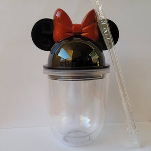 Minnie mouse Double wall Tumbler Includes lid and straw. image 3