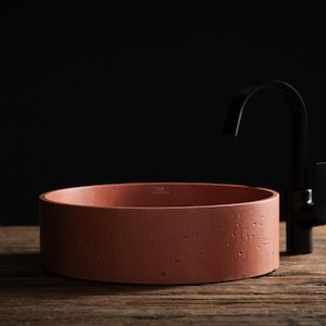 Beton Waschbecken, Waschtisch aus Beton, Aufsatzwaschtisch, Betonwaschbecken in Farbe feuer rot