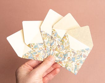 Mini envelopes | Italian Kartos Florentine paper | 2.5" x 2.5" | Arts & crafts journaling collage supplies