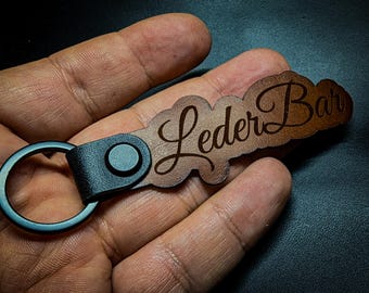 personalisierbarer Schlüsselanhänger aus Leder