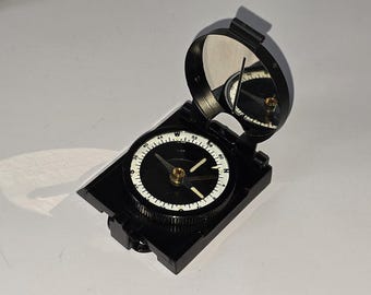 Pfadfinder COMPASS WWII STOCKERT & Sohn model Scaut