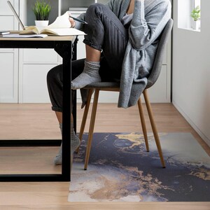Alfombrilla de mármol abstracto para silla de oficina, alfombrilla azul marino, protector de suelo para silla de oficina, protector de suelo para silla con diseño abstracto, alfombrilla para silla de escritorio imagen 6