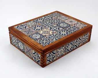 Teebox aus Holz mit Fächern Azulejos Patchwork 12 Fächer
