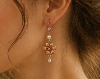 Jardín Dorado / Pendientes colgantes vintage de cristal Swarovski color zafiro rosa
