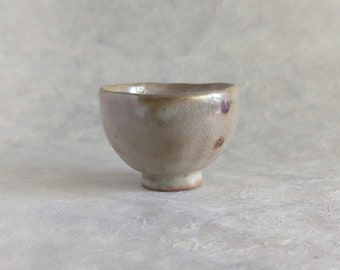 Opal shino teacup 02