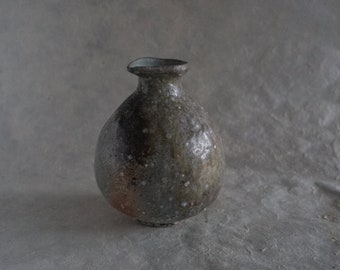 Stone pouring jar