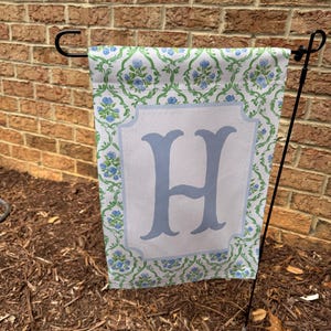 Personalized Crest Garden Flag, floral Preppy Coquette Initial Yard decor, Grandmillennial Decor, Porch Banner, Watercolor Chinoiserie Flag