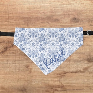 Personalized blue toile dog bandana, floral Preppy Coquette girl Grandmillennial Chinoiserie summer spring