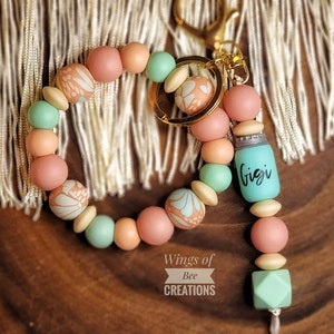 Gigi gifts, wristlet Keychain, grandmother gifts, grandmother bracelet, Mason jar, personalized jewelry, gifts under 25, boho jewelry