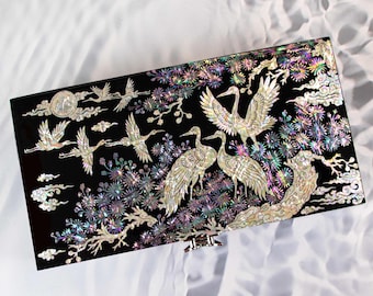 Mother of pearl Korean inlay Vintage Traditional Wood Jewelry Box Black Lacquer Crane art