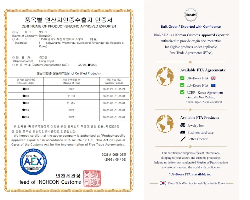 Pode incluir: Um documento branco intitulado Certificate of Product-Specific Approved Exporter com texto preto, uma tabela listando produtos certificados, um selo azul Korea FTA e um carimbo vermelho. &Agrave; direita, detalha-se as informa&ccedil;&otilde;es de exporta&ccedil;&atilde;o.