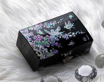 Mother of Pearl Black Lacquer Inlay Wooden Keepsake Handcrafted