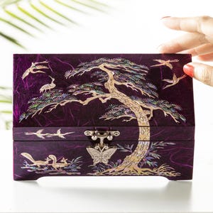 Mother of Pearl Purple Tree Korean Jewelry Box: Oriental Shell Inlay Wooden Trinket Lacquer Vintage Keepsake