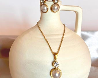 Gold Plated Pearl Jewelry Set: Crystal Necklace and Earrings