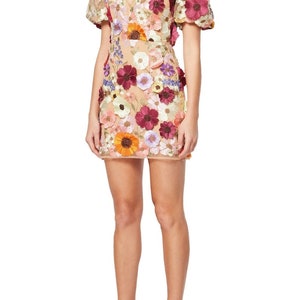 Short Sleeve Floral Mini Dress image 2