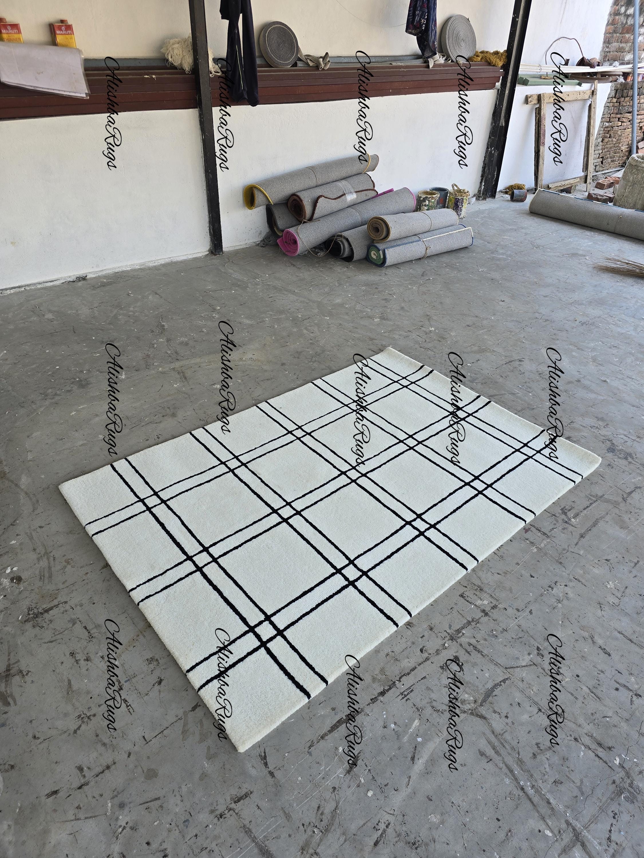 Modern Grid Pattern Rug | Black & White Checkered Wool Carpet | Hand ...