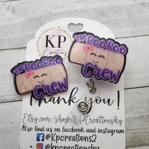 Odznaka załogi Boo Boo: brokatowy wzór bandażu, uchwyt na identyfikator pielęgniarki