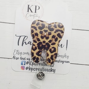 Leopard Print Zahnabzeichen Reel/Leopard Ausweishalter/Zahn ID Inhaber/Zahnhygiene Geschenk/Zahnzahnärztin Geschenk/Zahnärztin