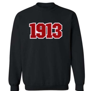 Embroidered Delta 1913 Crewneck