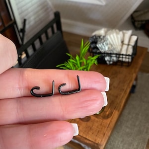 Hooks - Plain Set of 4 Black