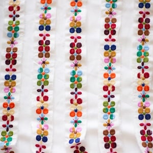 Ruban Champs de couleur | par mètre | Ruban Jacquard | Garniture d&#39;entre-deux | Brodé | Bordure à coudre | Bordure florale | Ruban artisanal | 1,5 po. de large