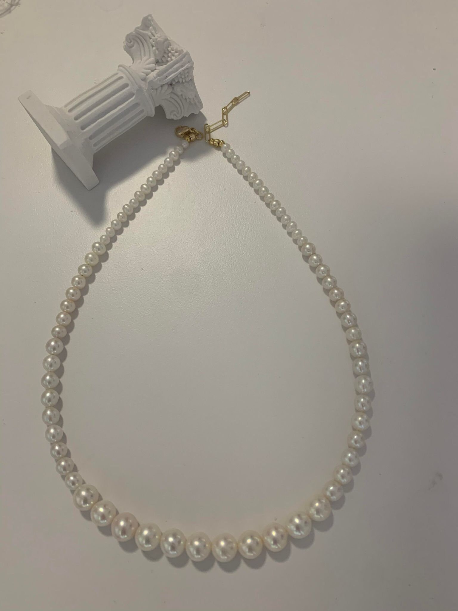 Pearl 2024 graduated necklace