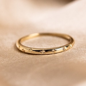 10K Gold Moissanite Starburst Band: Celestial Stacking Ring