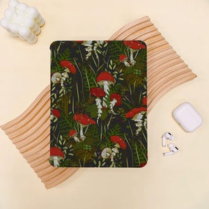 Mushroom Plant iPad Case With Pencil Holder Cover For iPad 9.7" 10.2" 10.9" 11 in,iPad Air3/4/5 iPad mini6/5 iPad Pro iPad2022 2021 2020Case